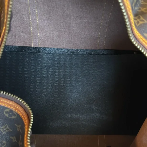 Louis Vuitton Keepall Bandouliere - Picture 11 of 16